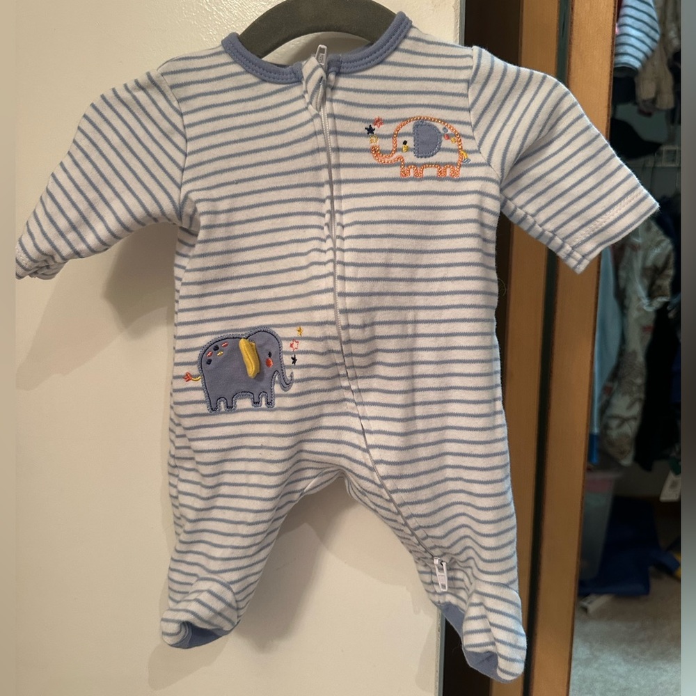 EUC LITTLE ME PREEMIE Unisex Boys Zipper Onesie Pajamas with Animals!